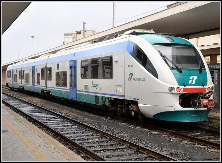 San Benedetto, treni fermi per allarme bomba nella stazione di Pescara Ascoli News Notizie San Benedetto, treni fermi per allarme bomba nella stazione di Pescara Ascoli News Notizie