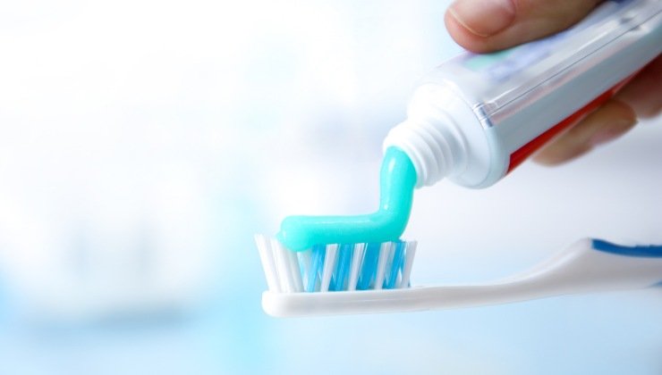 tubetto dentifricio: come riciclarlo