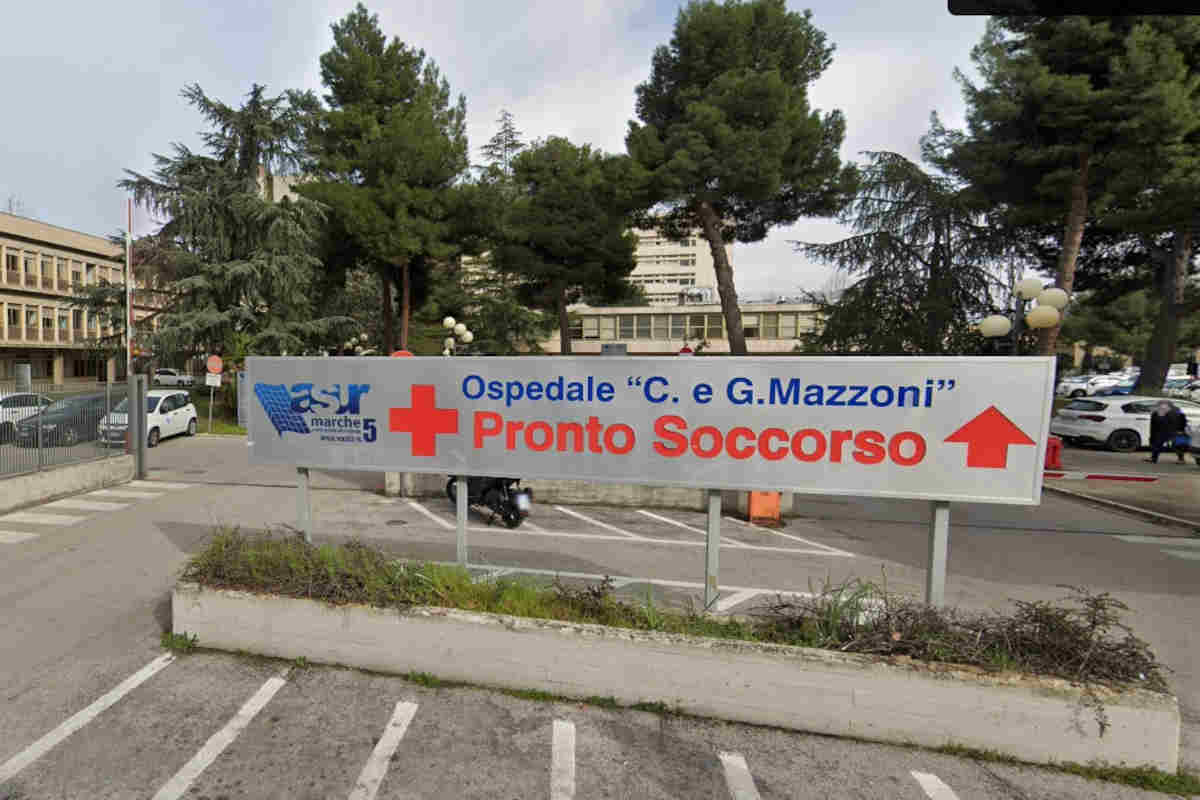 Medici indagati Mazzoni Ascoli Piceno 