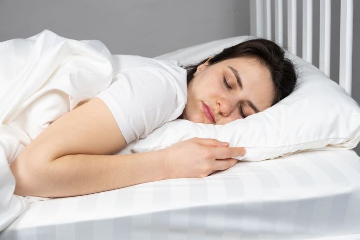 posizione peggiore dormire causa rughe