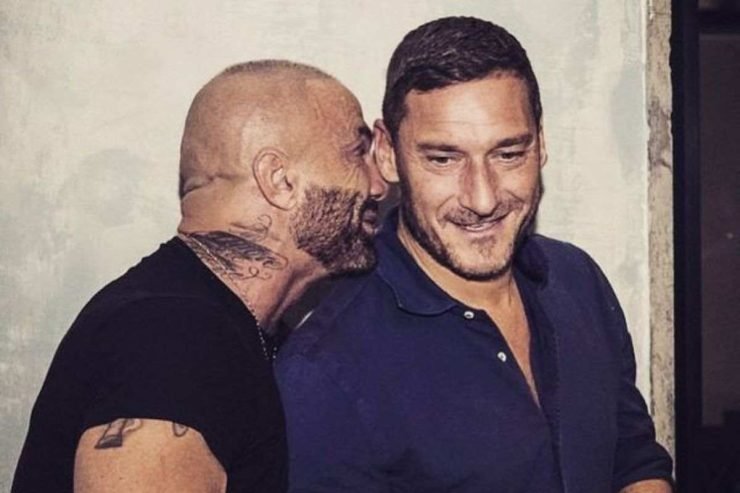 versione francesco totti documentario unica ilary blasi