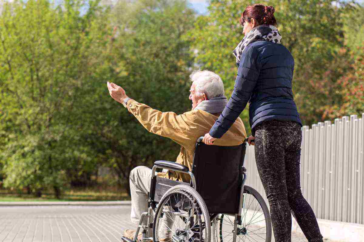 Legge 104, chi può assistere la suocera disabile grave?