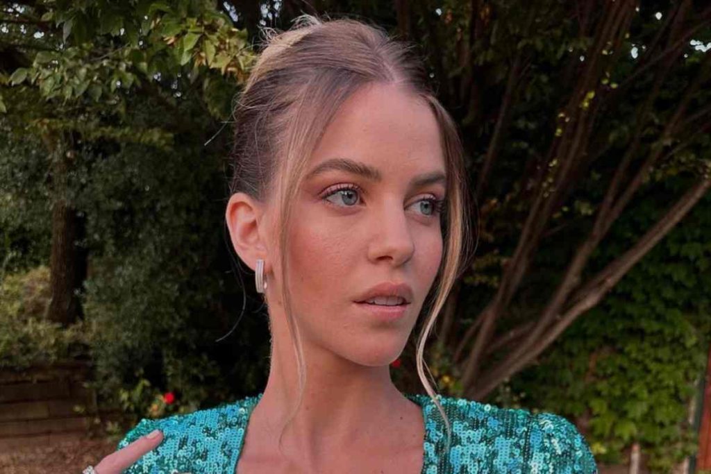 Sara Croce Colpo Di Testa Per La Bellissima Modella Il Cambio Look 