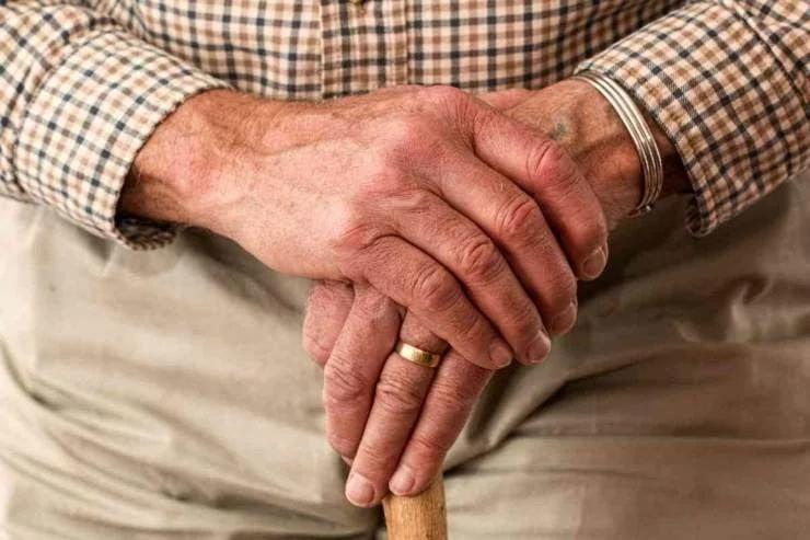 Come ottenere la pensione anticipata a 61 anni?