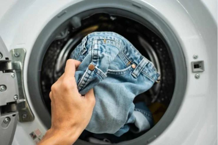 Cosa sapere sul lavaggio dei jeans