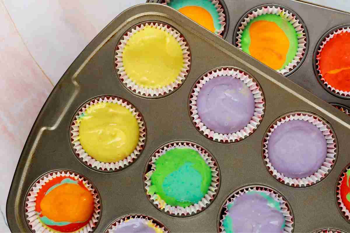 Muffin arcobaleno ricetta