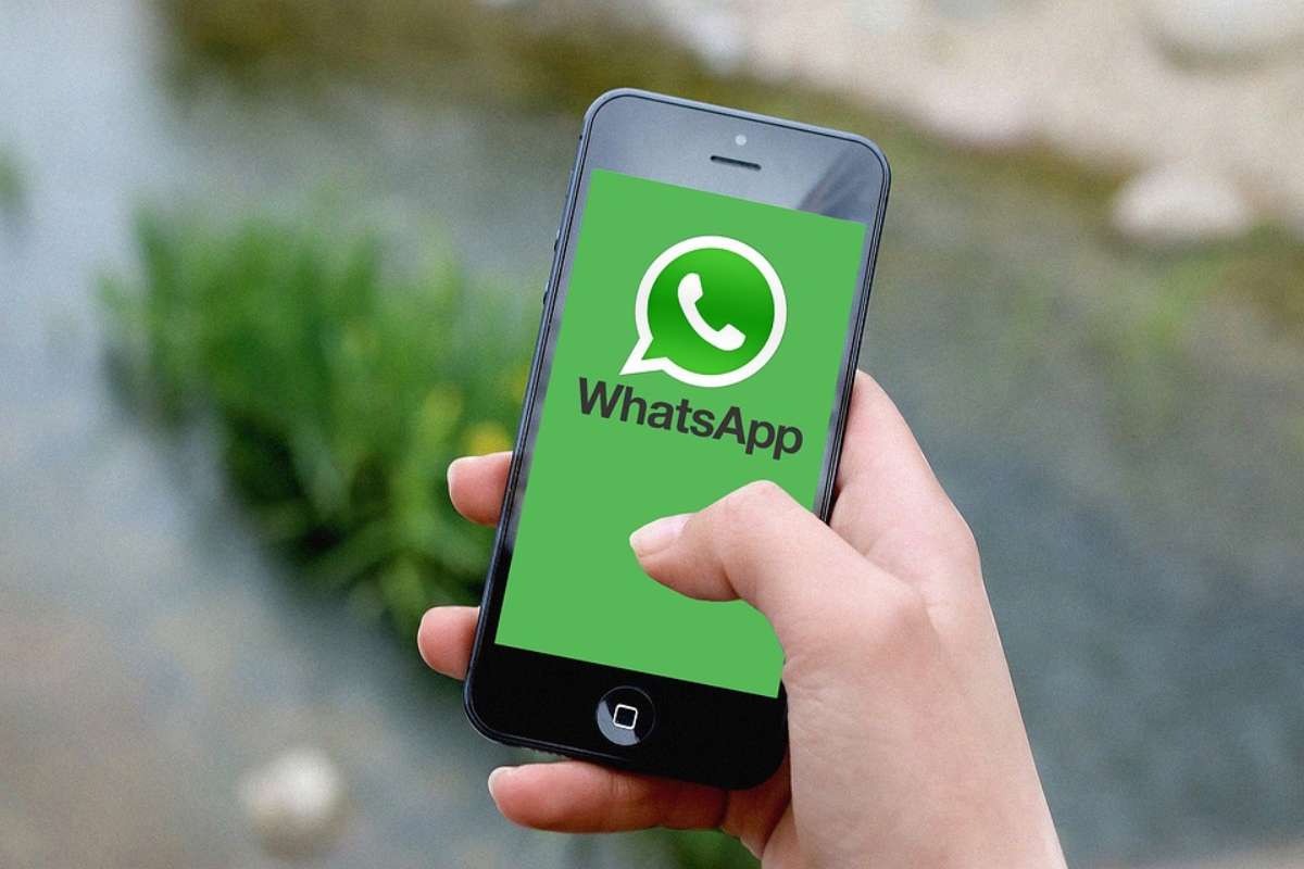 WhatsApp introduce dei messaggi vocali speciali
