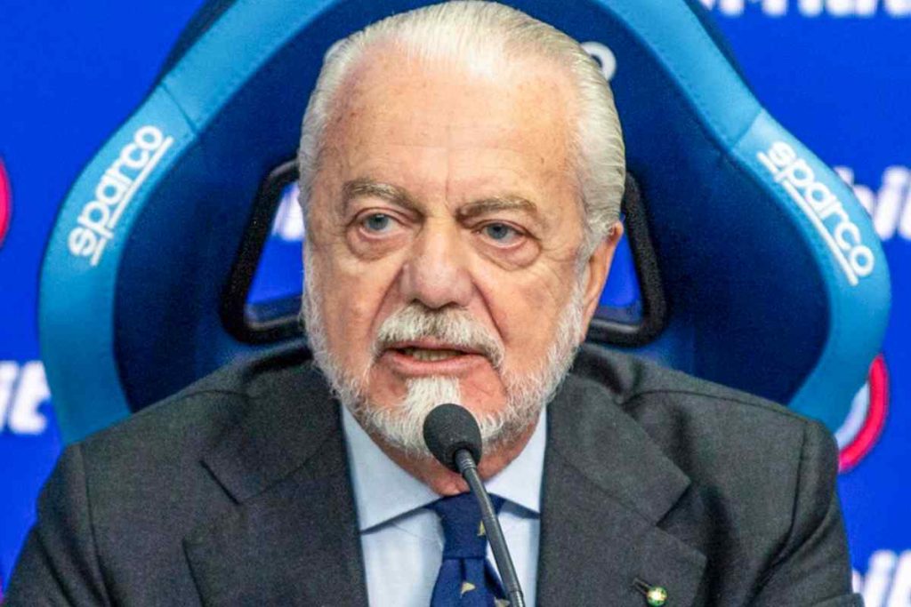 De Laurentiis soffia il bomber al Milan