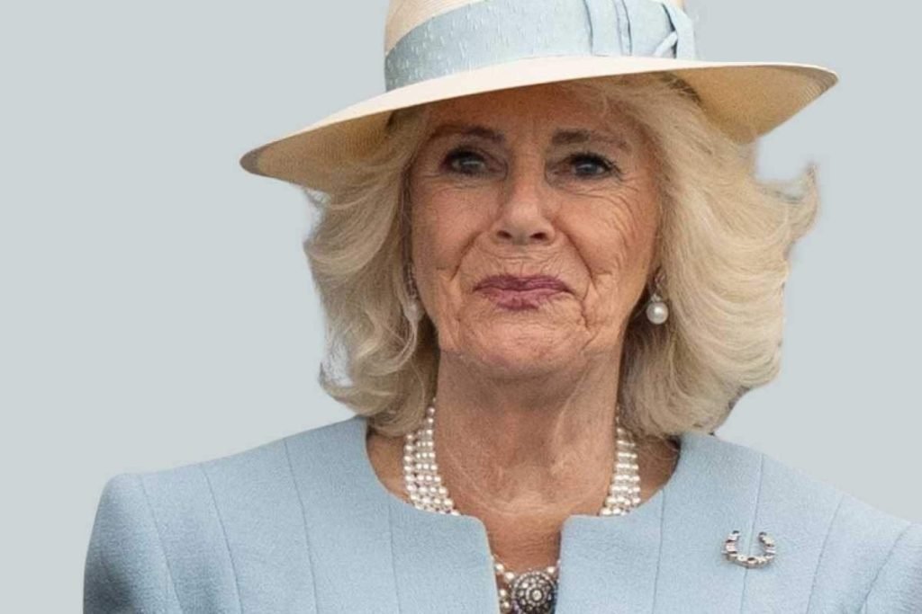 Camilla rompe il silenzio su Carlo