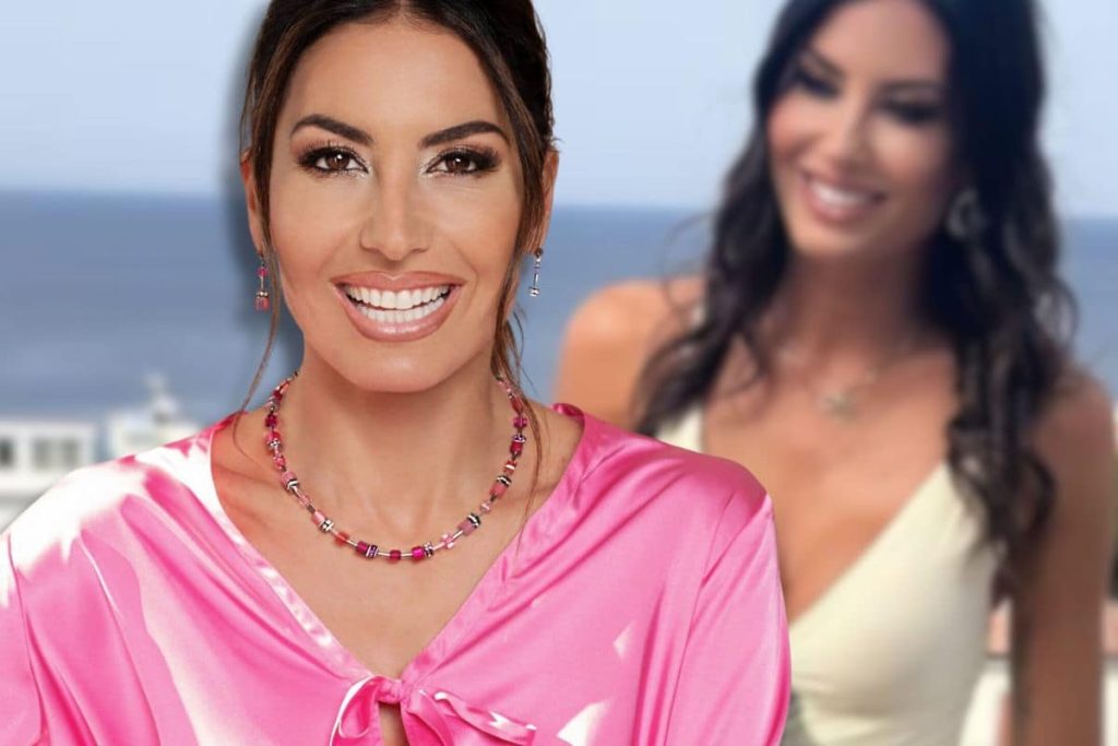 Elisabetta Gregoraci, come si è vestita alla festa di Chi