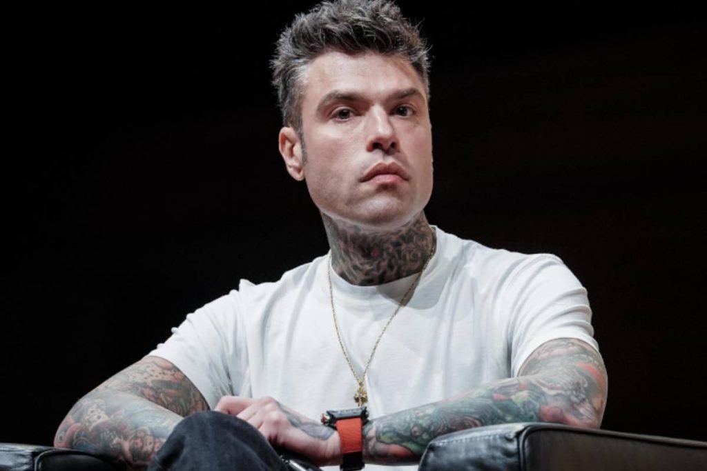 L'oggetto lussuoso in casa di Fedez attira l'attenzione del web