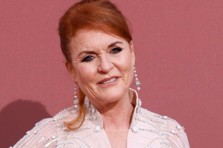 Sarah Ferguson svela perché vive ancora con Andrea