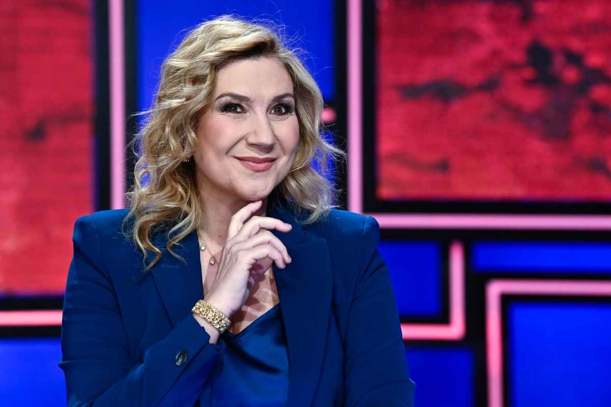 Serena Bortone: dopo l'uscita dai palinsesti Rai si diverte così