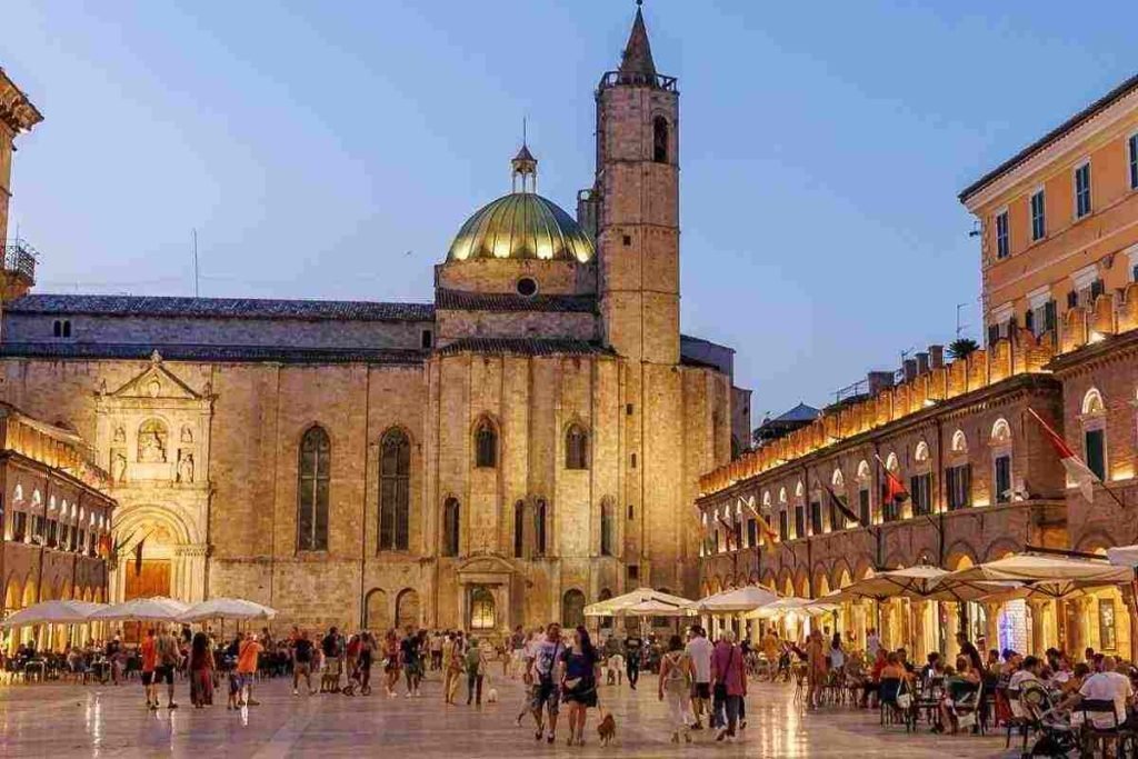 protesta sottopasso ascoli