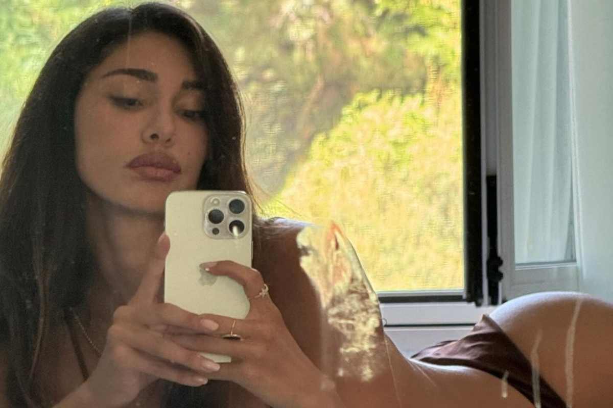 Indizio sulle relazioni di Belen Rodriguez