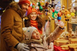 mercatino natale famiglia