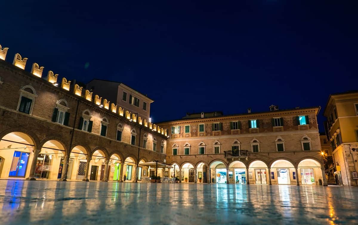 ascoli piceno notte