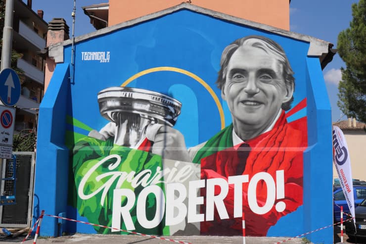 murales roberto mancini jesi