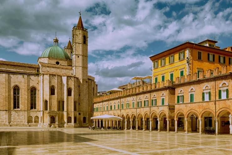 ascoli piazza del popolo