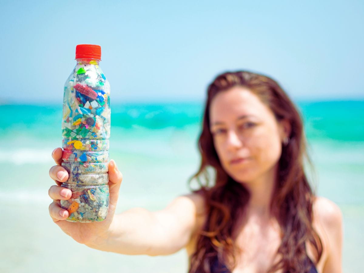 plastica microplastiche spiaggia