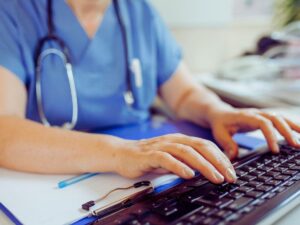 sanità computer prenotazione