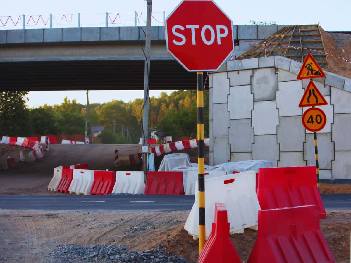cantiere strada lavori