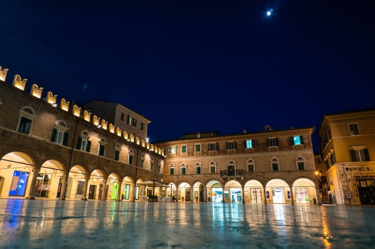 ascoli piceno notte