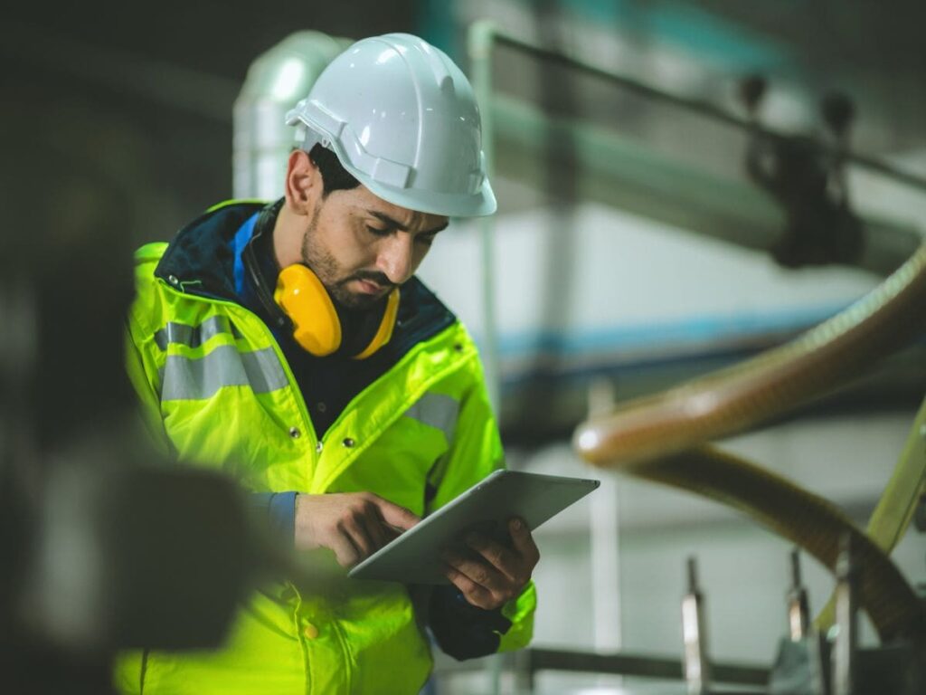 lavoro fabbrica