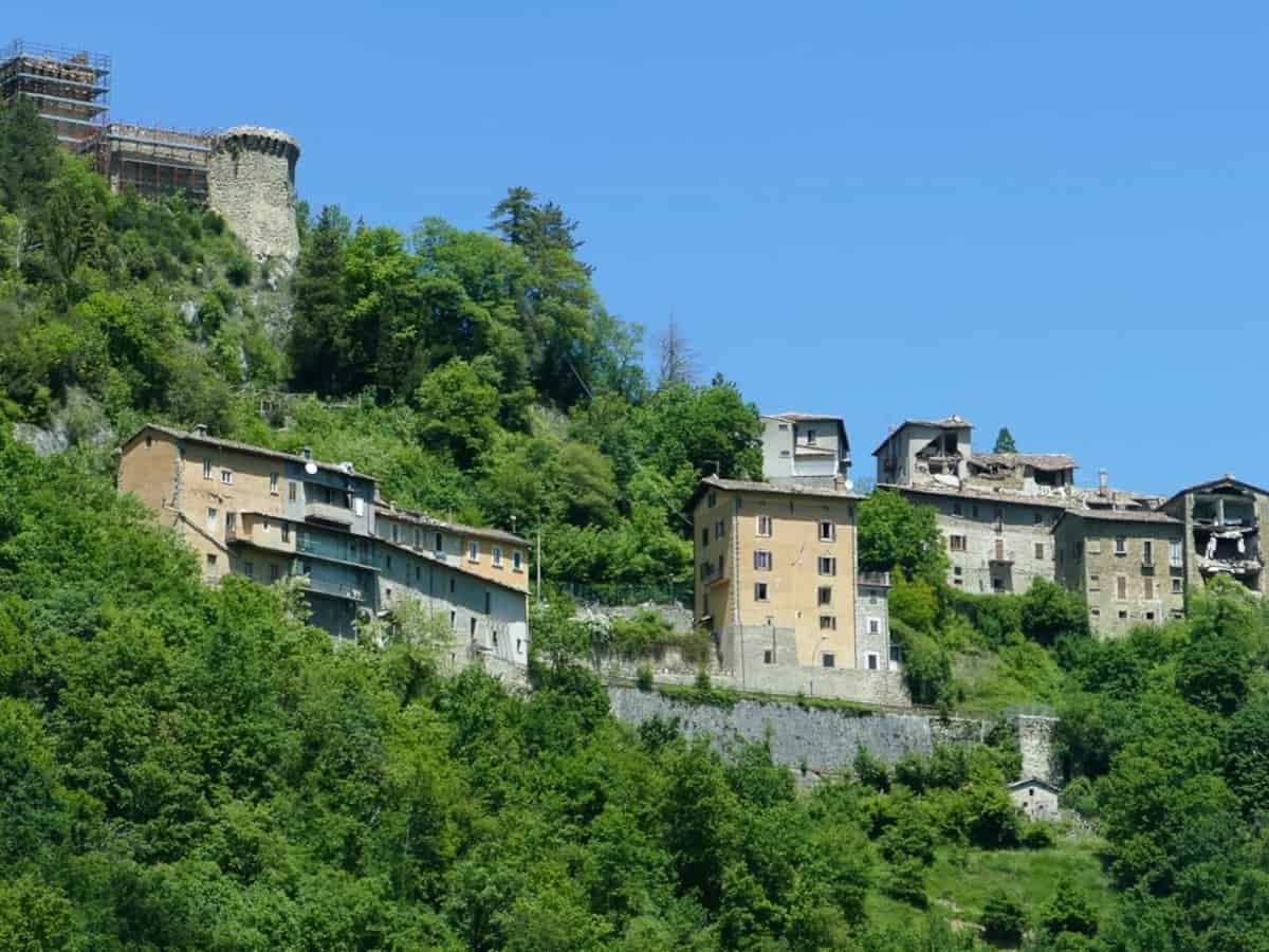 arquata del tronto lavori
