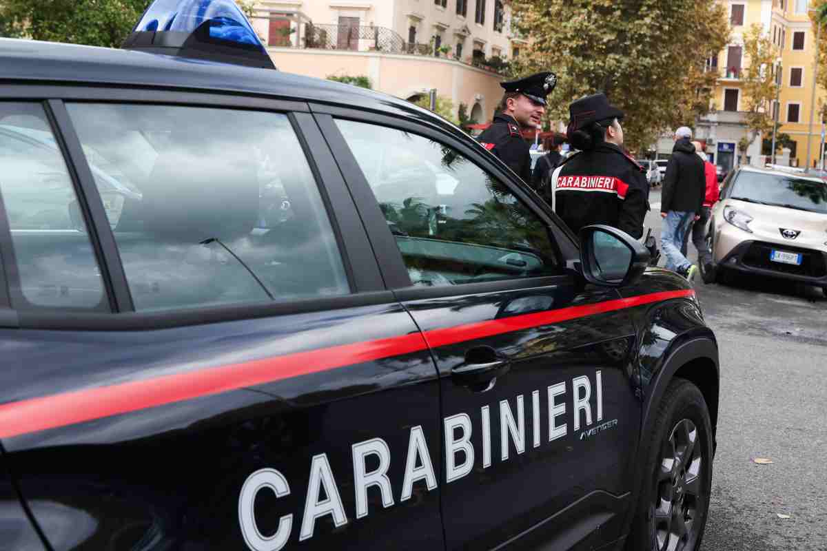 Una volante dei Carabinieri