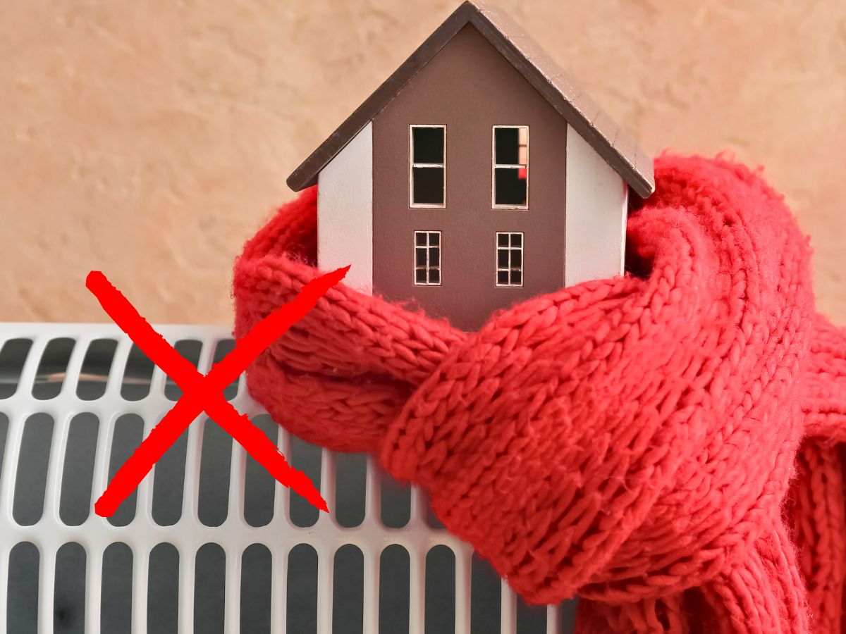 sfondo termosifone con casetta, copertina e X rossa