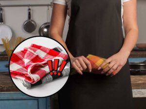 sfondo donna con straccio in mano e tondo con pezzette