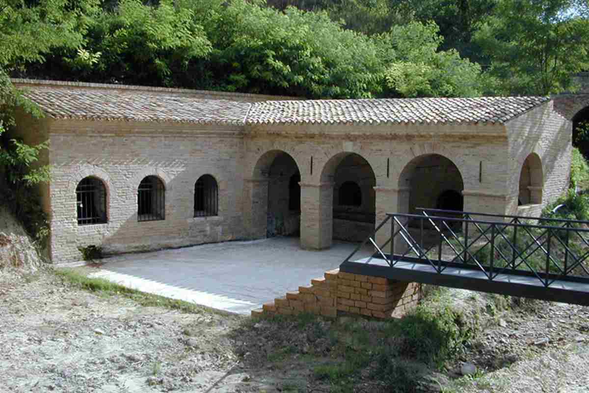 una struttura con gli archi