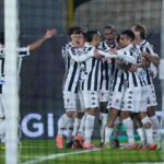 Ascoli esulta dopo una rete