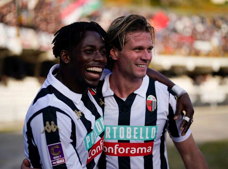 L'Ascoli esulta dopo una rete