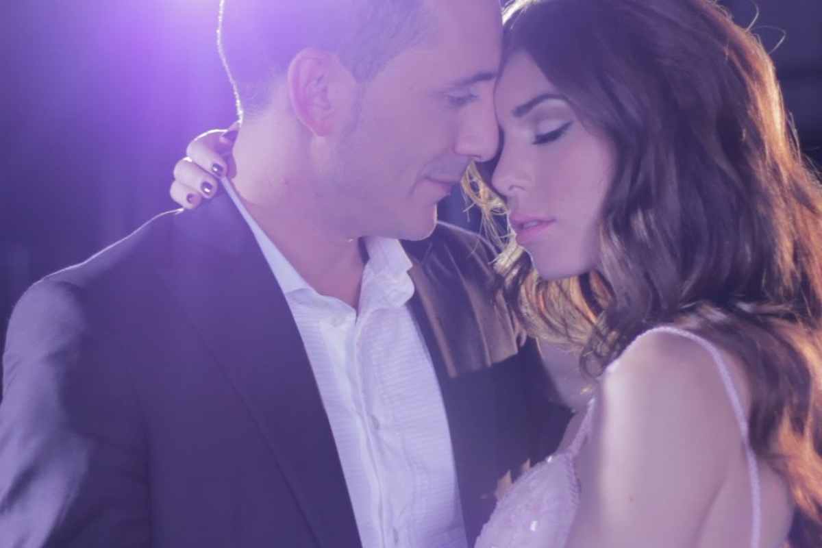 Kekko Silvestre e Bianca Atzei in un vecchio videoclip