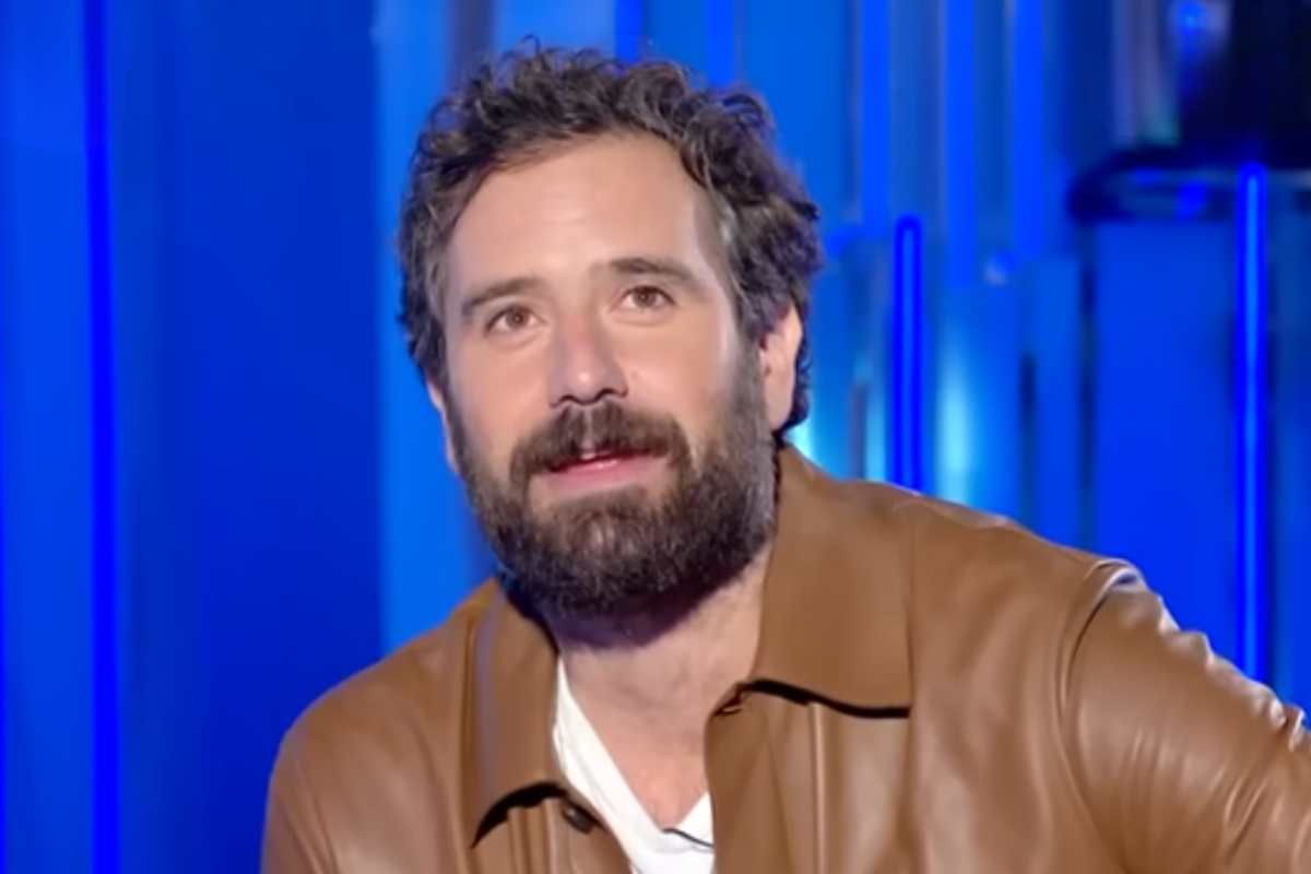 Tommaso Paradiso in un'intervista Rai