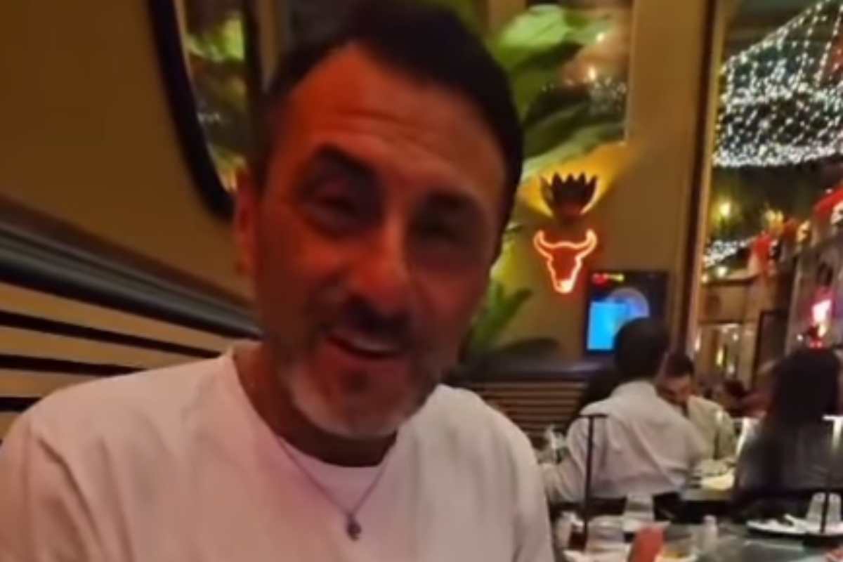 sossio aruta in un reel su Instagram