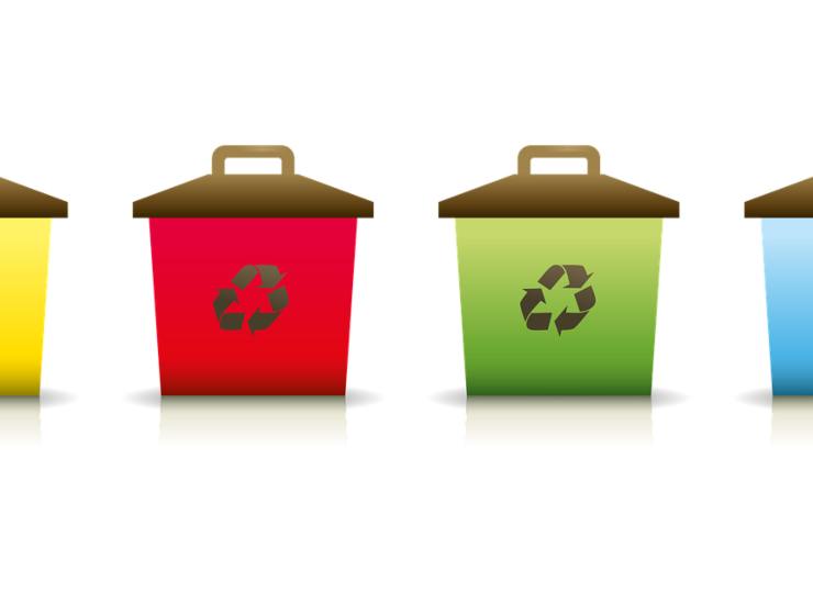 I bidoni della raccolta differenziata